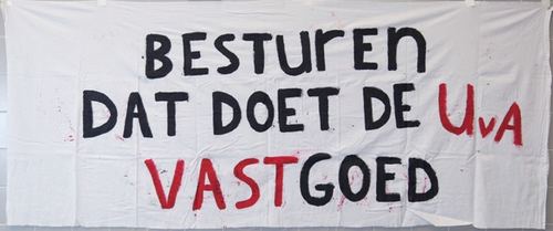 Spandoek Maagdenhuisbezetting 2015, 'Besturen doet de UvA VASTgoed'