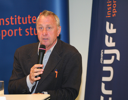 Johan op bezoek bij de Johan Cruijff Foundation in 2010