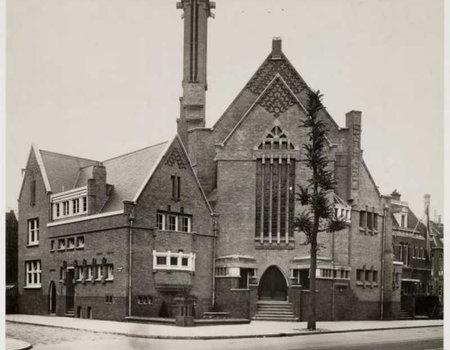 Naar de synagoge