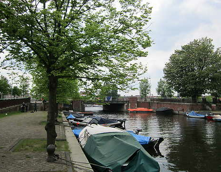 De brug bij de Schollenbrugstraat anno 2012, 80 jaar oud.