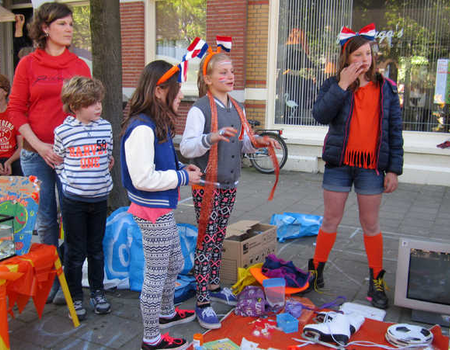 De eerste Koningsdag op zaterdag 26 April 2014