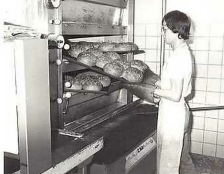 De bakker in de Wakkerstraat waar Mientje veel haar brood haalde