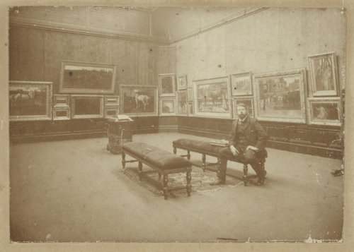 Breitner in de kunstzaal van Arti & Amicitiae in de tentoonstelling 1901