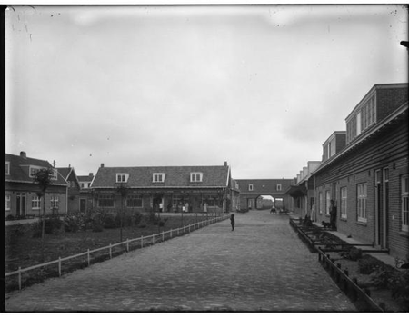 Disteldorp. Foto: Stadsarchief Amsterdam, collectie ADGV.