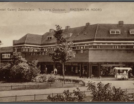 Winkelgalerij Zonneplein, ca. 1930. Foto: Stadsarchief Amsterdam.